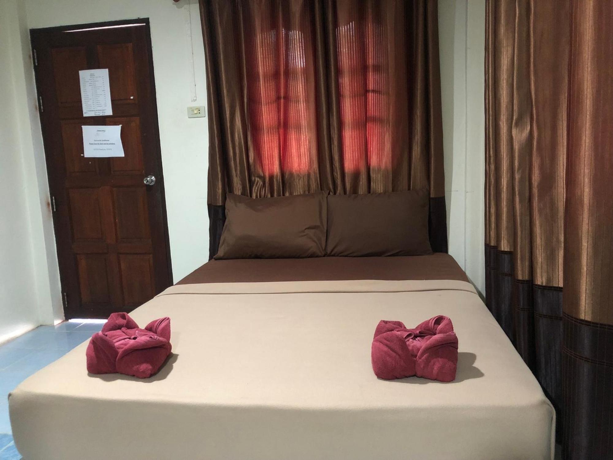Phangan Lodge Ban Tai Exterior photo