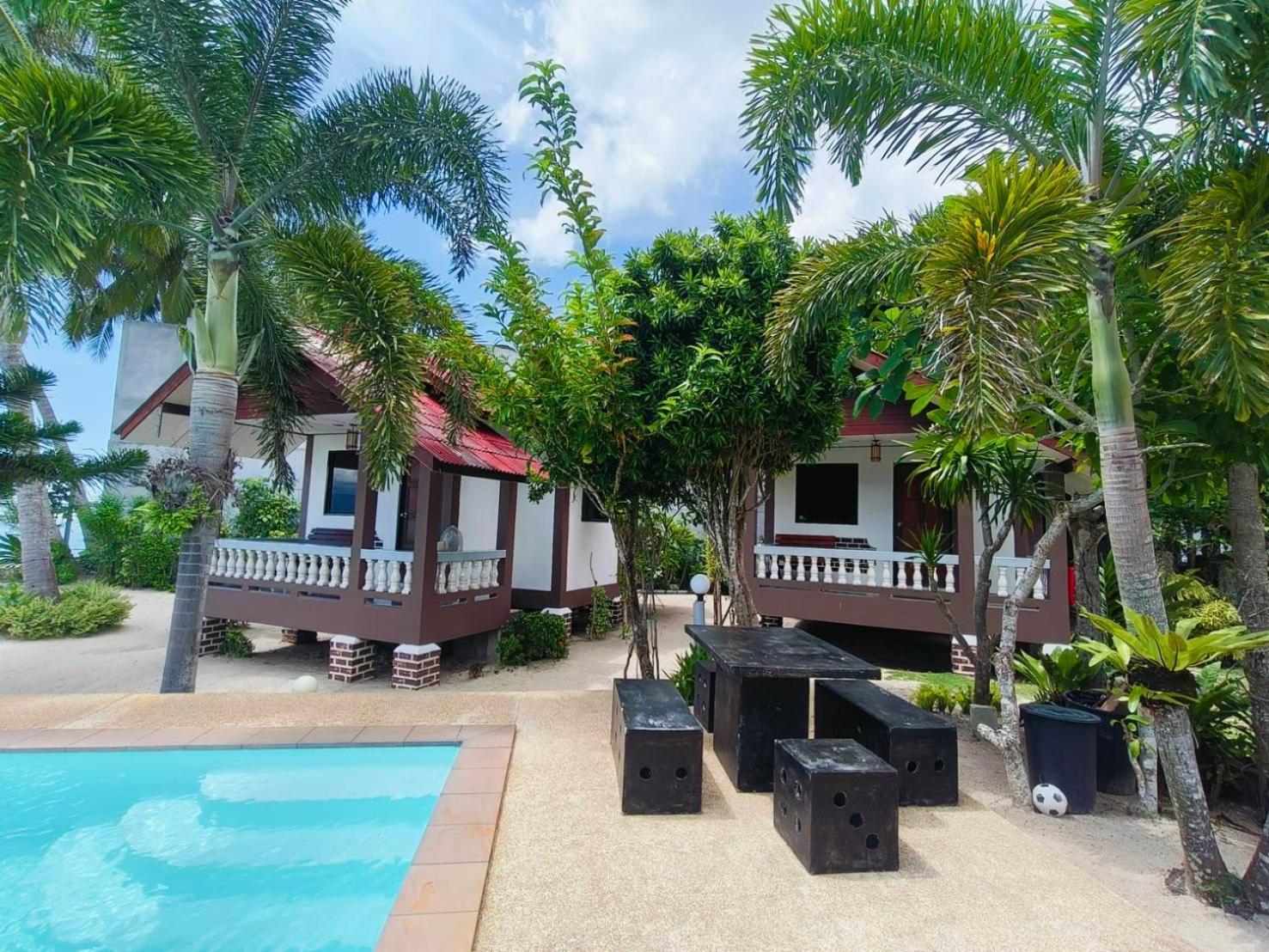Phangan Lodge Ban Tai Exterior photo